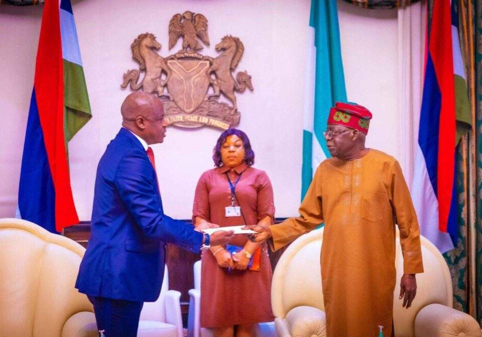 93636 nigerian president receives solidarity message from gabonese counterpart 93636 nigerian president receives solidarity message from gabonese counterpart