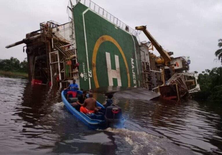 94350 maritime agency dispatches rescue team to majestic rig accident