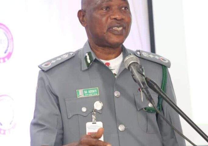 94913 customs boss takes initiative to raise awareness of services operations 94913 customs boss takes initiative to raise awareness of services operations