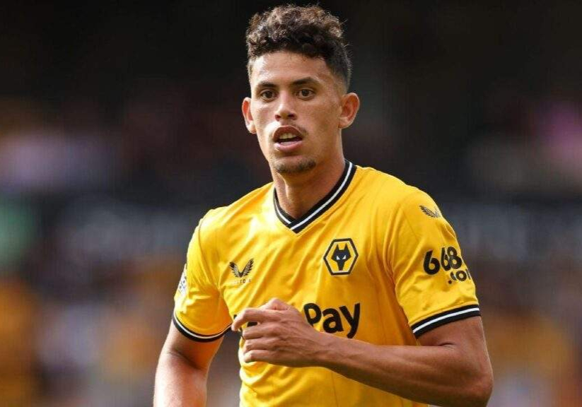 99084 transfer saga unfolds as wolves nunes goes on strike to secure move to manchester city