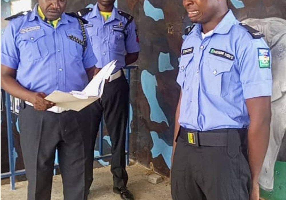 99888 2 policemen dismissed in adamawa 99888 2 policemen dismissed in adamawa