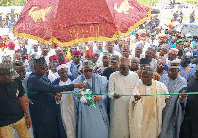 99926 borno governor unveils plan for eye and dental hospitals