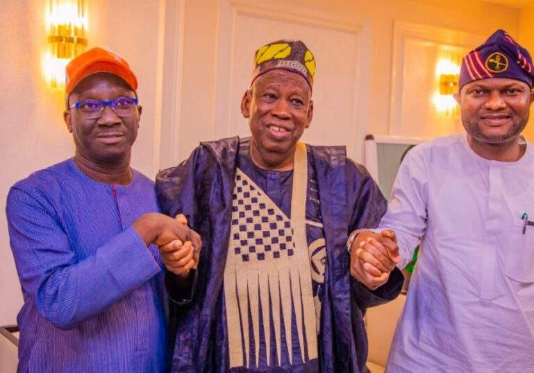 APC National Chairman Presents Dennis Idahosa as Edo Deputy Governorship APC National Chairman Presents Dennis Idahosa as Edo Deputy Governorship