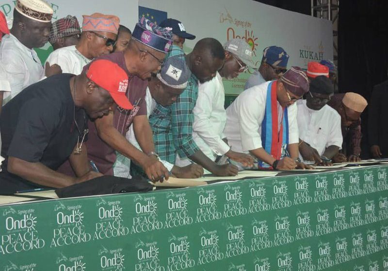 APC-PDP-Others-Sign-Peace-Accord-.jpg