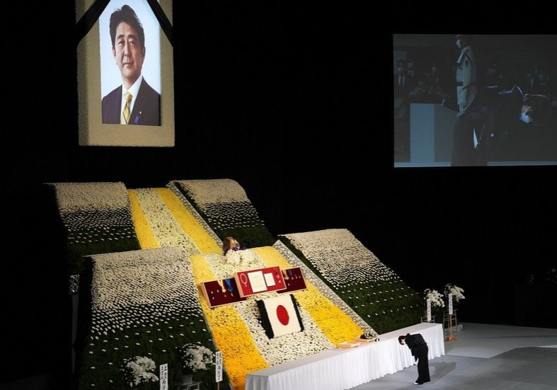 Assassin of ex-Japanese PM jailed for life — RT World News