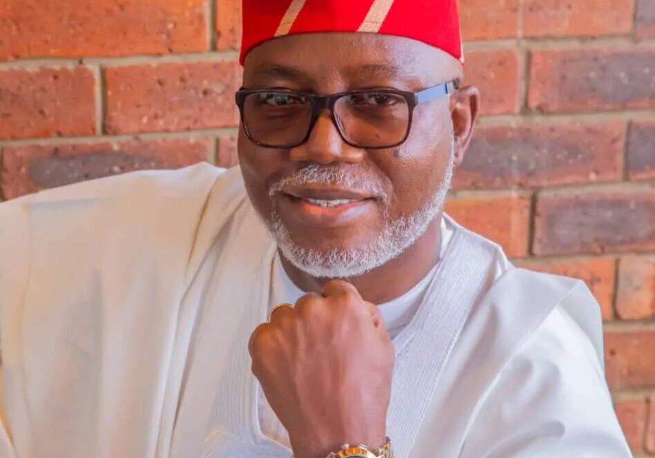 Aiyedatiwa presents N3845bn budget for 2024 Aiyedatiwa presents N3845bn budget for 2024
