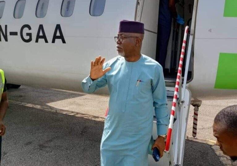 Aiyedatiwa returns to Ondo as Acting Governor Aiyedatiwa returns to Ondo as Acting Governor