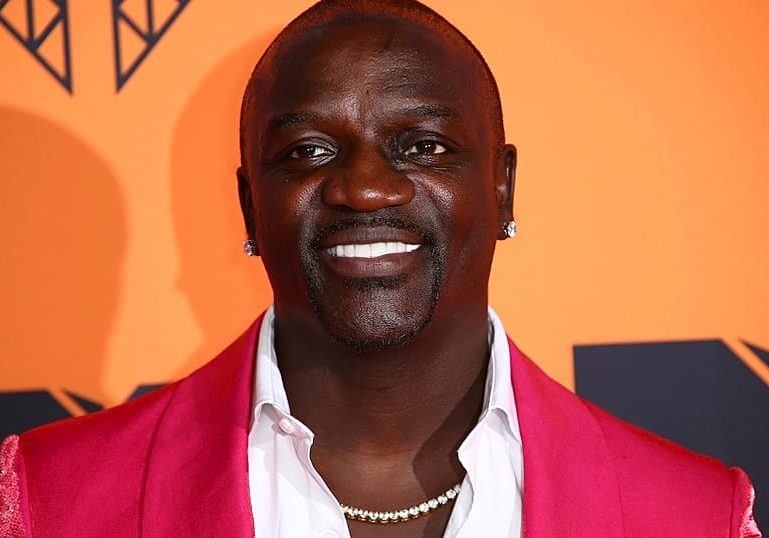 Akon arrested for failing to attend court on license suspension
