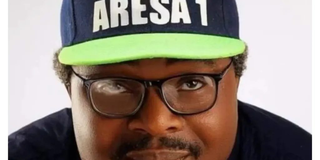 ‘Hungry man, Wike defeated you’ - Lere Olayinka mocks Amaechi over comment on removing Tinubu