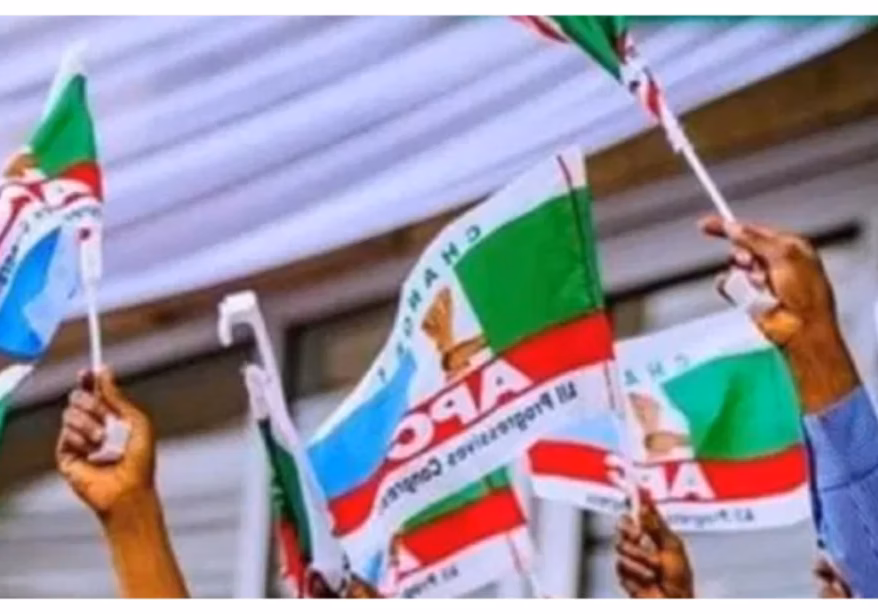 Anambra LP chieftain, Ozoigbo dumps party for APC, commends Tinubu's economy