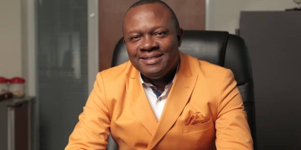 Anambra guber aspirant, Valentine Ozigbo dumps LP Anambra guber aspirant, Valentine Ozigbo dumps LP