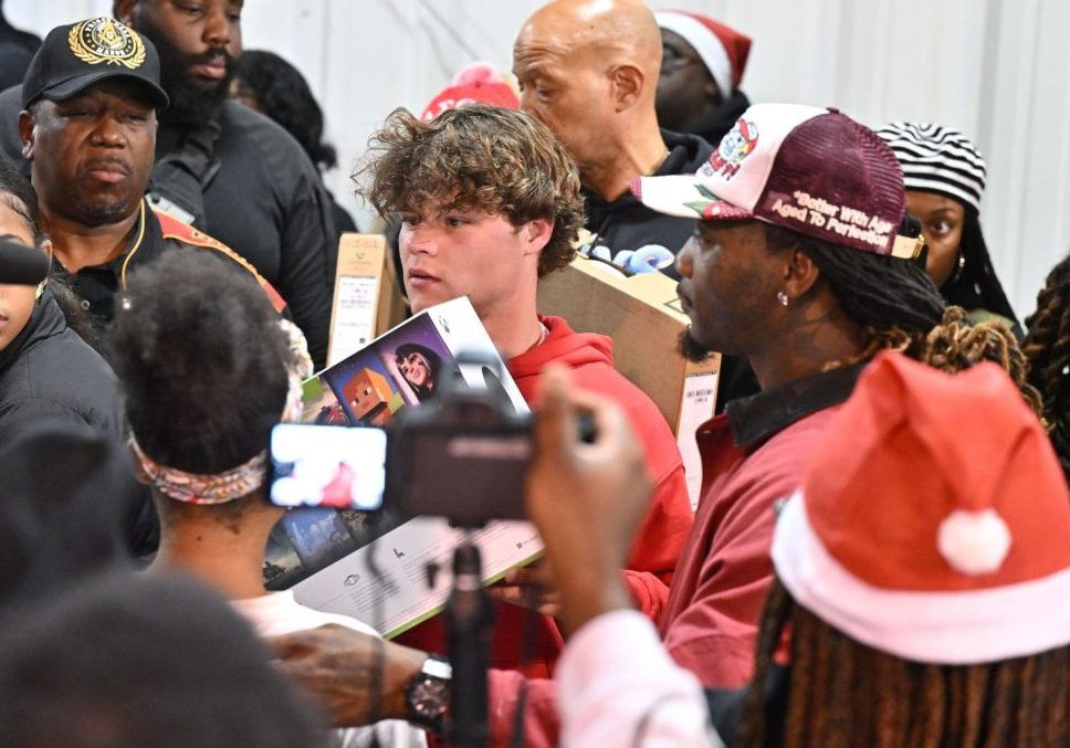 Offset Hosts 4th Annual Toyz 4 The Nawf Christmas Charity Event - Source: Getty