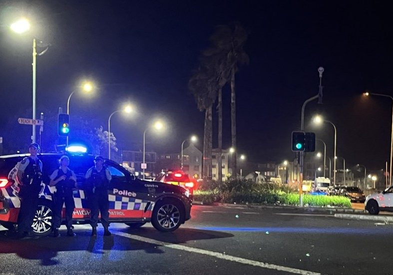 Sydney shooting an ‘anti-Semitic terrorist attack’ – Australian PM — RT World News