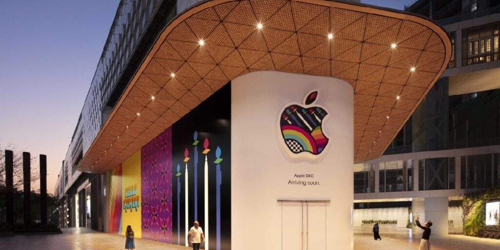 Apple Expands NFC Access to Developers, Paving Way for Cryptocurrency Apple Expands NFC Access to Developers, Paving Way for Cryptocurrency