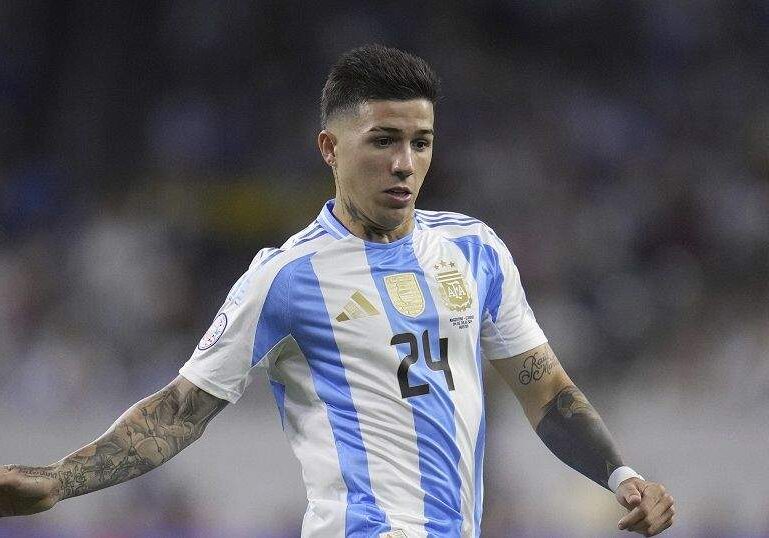 Argentina Soccer Players Face Racist Accusations Over Chants Argentina Soccer Players Face Racist Accusations Over Chants