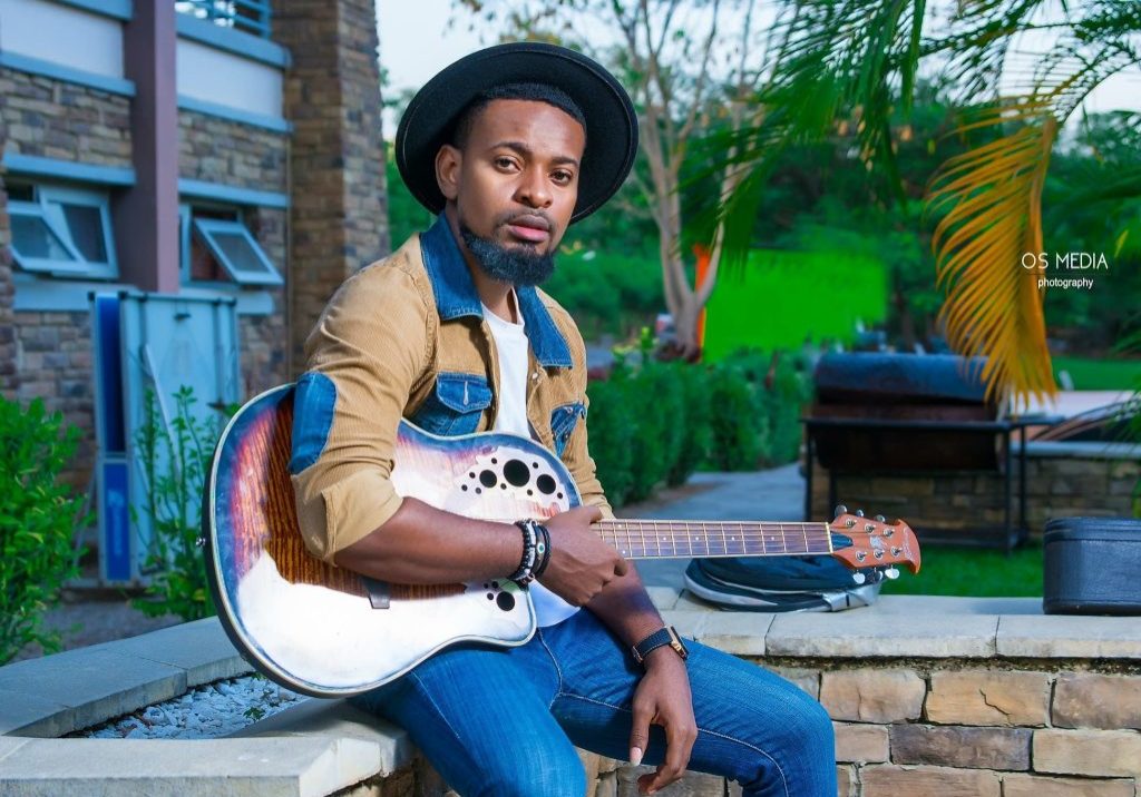 Nigerian singer Attih Soul performs at Barcelona star Lamine’s birthday