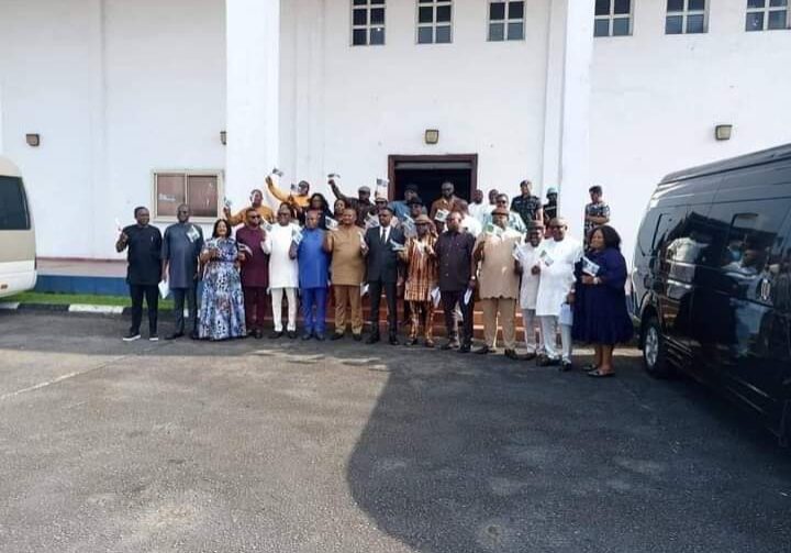 BREAKING 27 Rivers Assembly members defect to APC BREAKING 27 Rivers Assembly members defect to APC