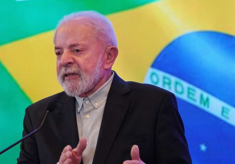 Brazil’s Lula proposes BRICS leaders meeting to respond to Trump — RT World News