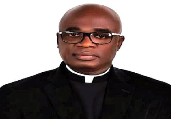 Benue Governor Suspends AG Over EFCC Lawsuit Benue Governor Suspends AG Over EFCC Lawsuit