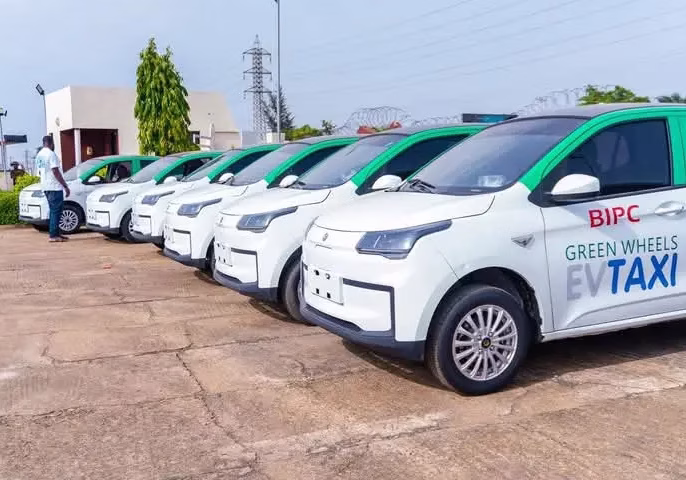 Benue goes green, receives 20 electric cars for taxi service