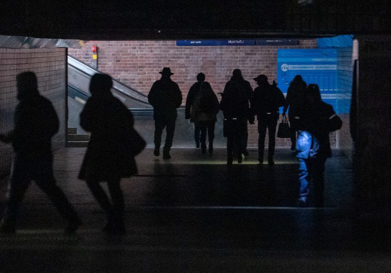 Climate extremists claim responsibility for blackout affecting 50,000 households — RT World News