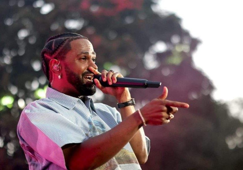 Big Sean Sends Shots at Kanye West in New Freestyle Big Sean Sends Shots at Kanye West in New Freestyle