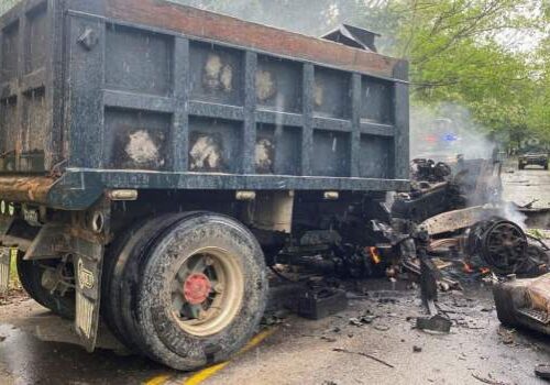 Bomb attack kills 2, wounds 26 at Colombia military base Bomb attack kills 2, wounds 26 at Colombia military base