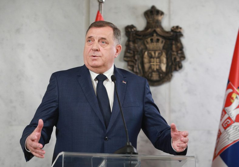 Bosnia Revokes Dodik’s Mandate Over Court-Imposed Political Ban Balkan state moves to oust local Serb leader from power – media — RT World News