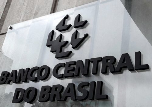 Brazil Central Bank Maintains Interest Rate At 15% • Channels Television