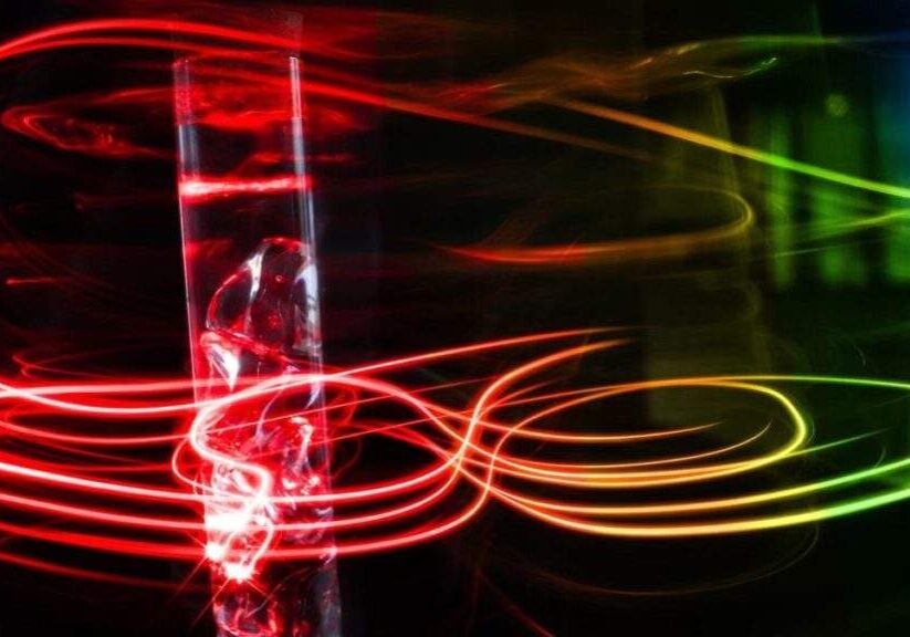 Breakthrough: Bright Quantum Light Source Entangles Photons Breakthrough: Bright Quantum Light Source Entangles Photons