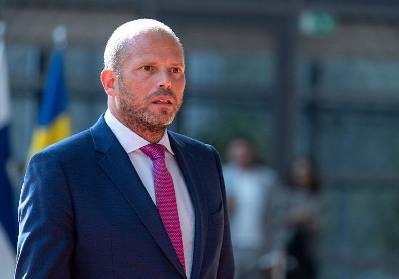 Brussels violence sparks troop deployment talks amid gang crime surge EU capital mulls sending army to streets — RT World News