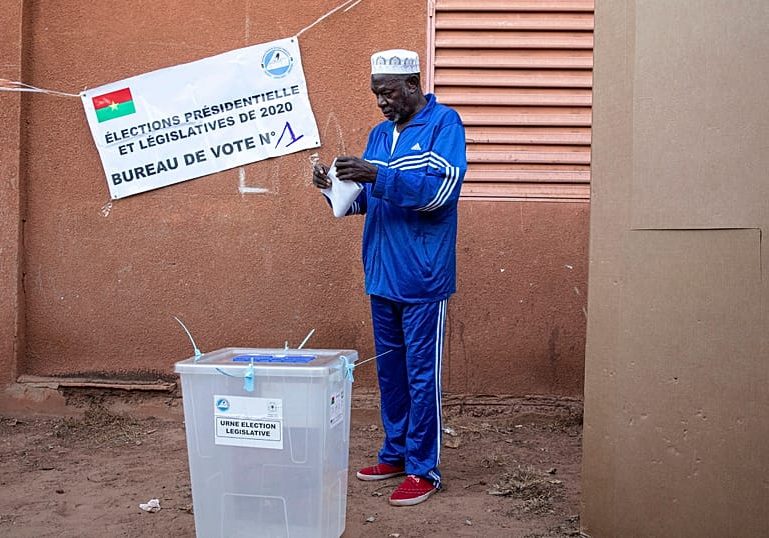 Burkina Faso lawmakers approve independent electoral commission dissolution