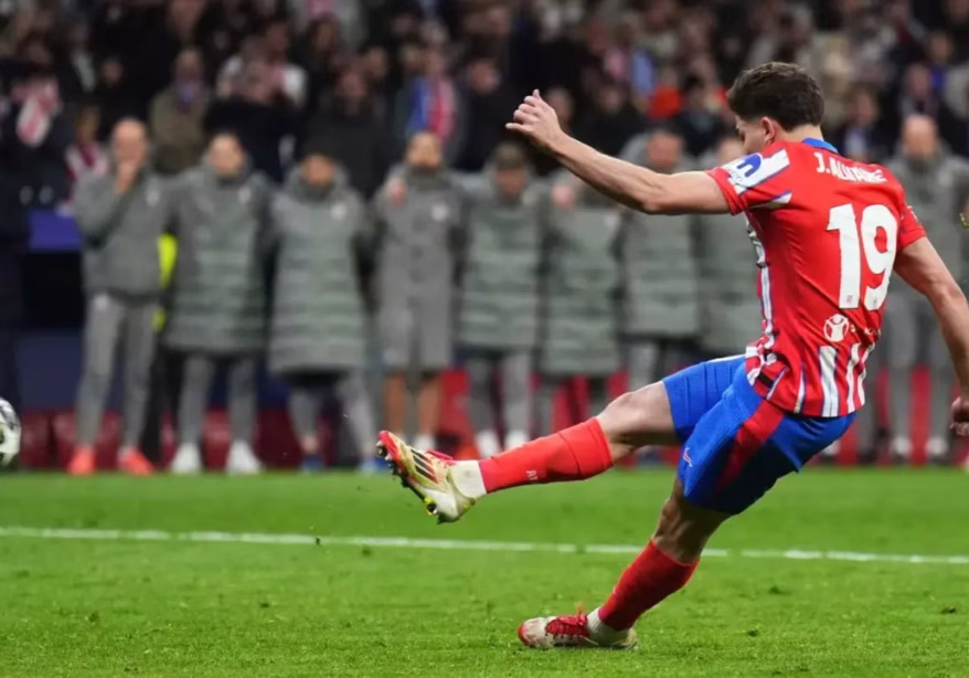 Champions League: UEFA releases statement on Alvarez's controversial penalty against Champions League: UEFA releases statement on Alvarez's controversial penalty against Real Madrid
