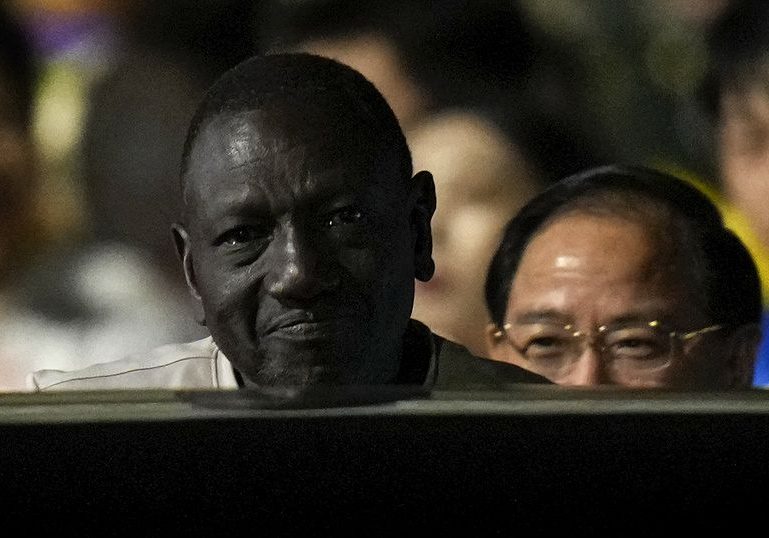 China's foreign minister meets with several African counterparts