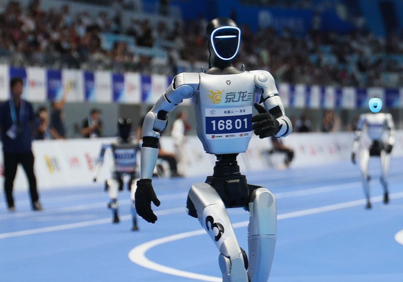 Chinese authorities sound alarm over humanoid robots — RT Business News