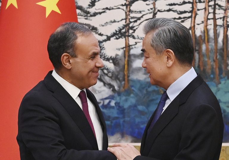 China and Egypt Call for Immediate Ceasefire in Middle East China, Egypt FMs discuss Middle East escalation in phone call