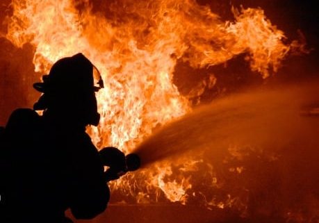 Residential fire in South China kills 12 people