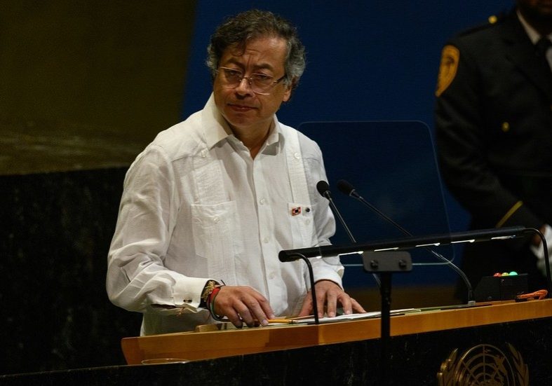 Colombia suspends intelligence sharing with US over Caribbean airstrikes — RT World News