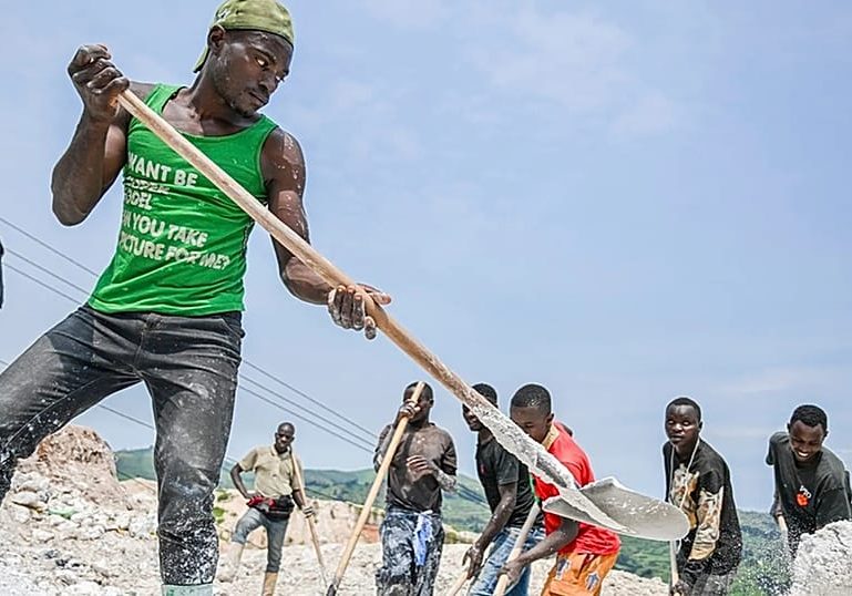 DR Congo extends ban on mineral trade in war-hit east by six months