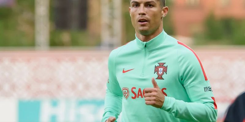 Cristiano Ronaldos Inability to Accept Failure Insights from Prominent Psychologist