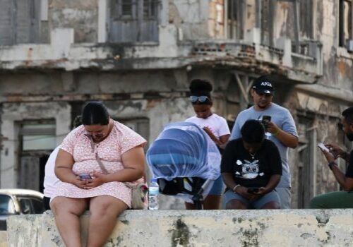 Cuba Power Outage: 6 Dead After Hurricane Oscar Cuba Power Outage: 6 Dead After Hurricane Oscar