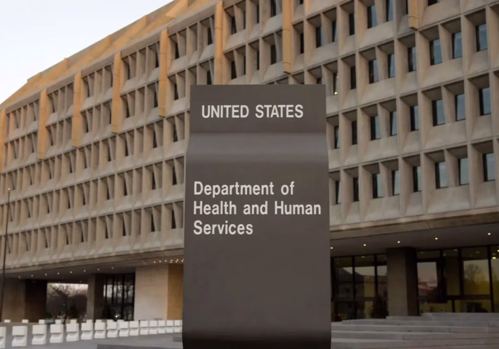 DOGE: US Health Dept to cut 10,000 employees DOGE: US Health Dept to cut 10,000 employees