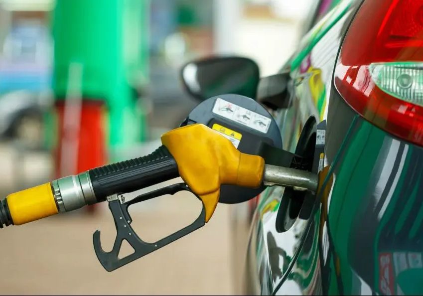 BREAKING: MRS, others Nigerian filling stations increase fuel price after Dangote refinery’s hike