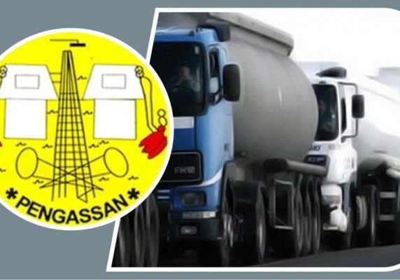 Dangote Refinery sacks 800 Nigerian workers for foreigners Recall sacked workers or face action, PENGASSAN threatens Dangote Refinery — Daily Nigerian