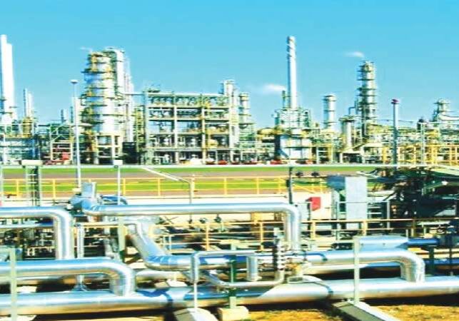 Dangote refinery What Nigerians should expect on fuel price Dangote refinery What Nigerians should expect on fuel price
