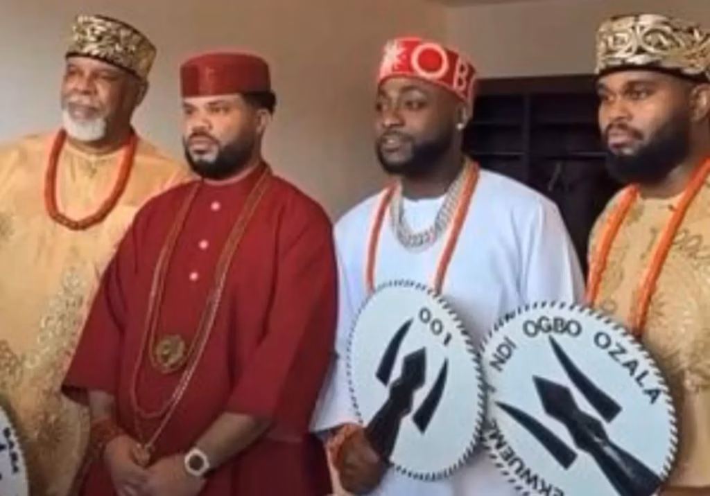Davido breaks down in tears as manager gets married Davido breaks down in tears as manager gets married