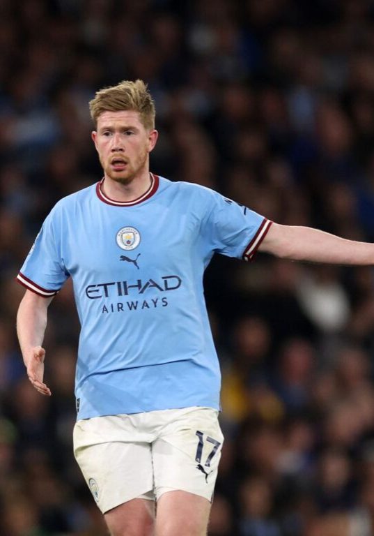De Bruyne names only three players more talented than Hazard in the world