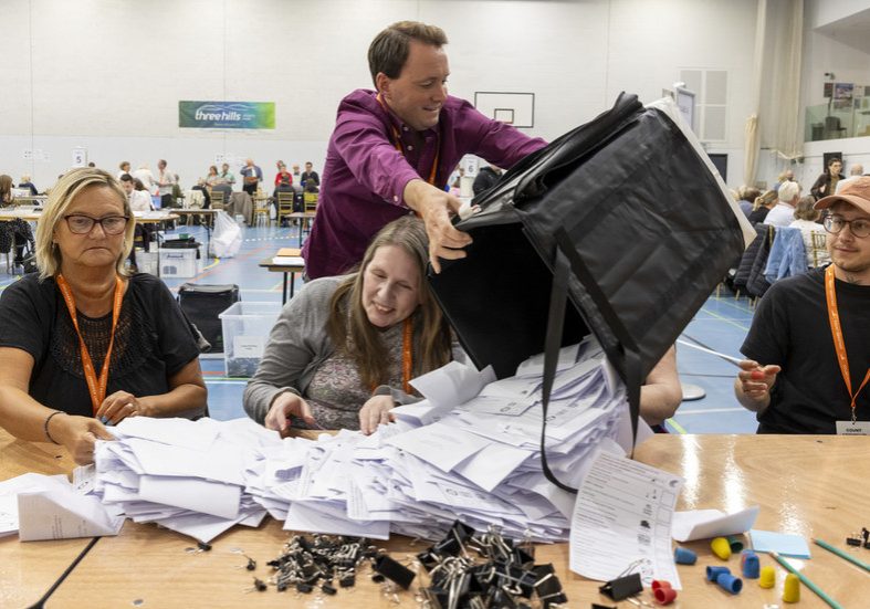 Almost half in the West think democracy is ‘broken’ – poll — RT World News