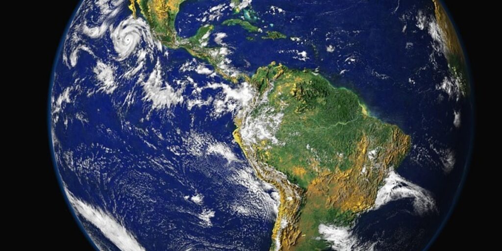 Diamond Dust to Cool the Planet?