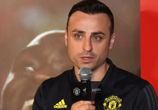 EPL Berbatov predicts Aston Villa vs Man Utd Arsenal Chelsea EPL Berbatov predicts Aston Villa vs Man Utd Arsenal Chelsea